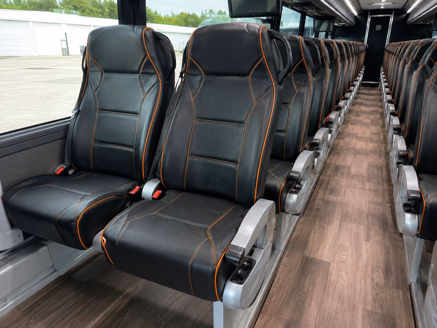 charter bus rentals for large compton weddings with out of town guests