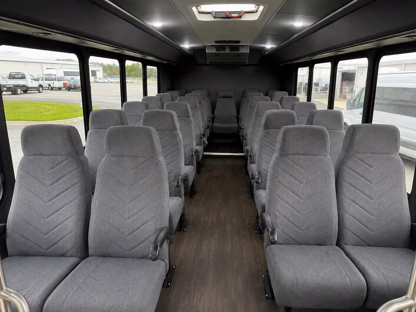 compton 18 passenger minibus rental