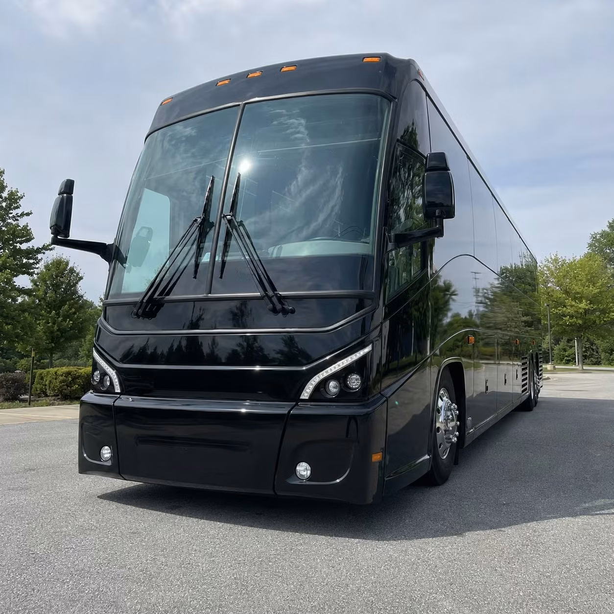 dependable transportation for military ceremonies graduations and official events near compton