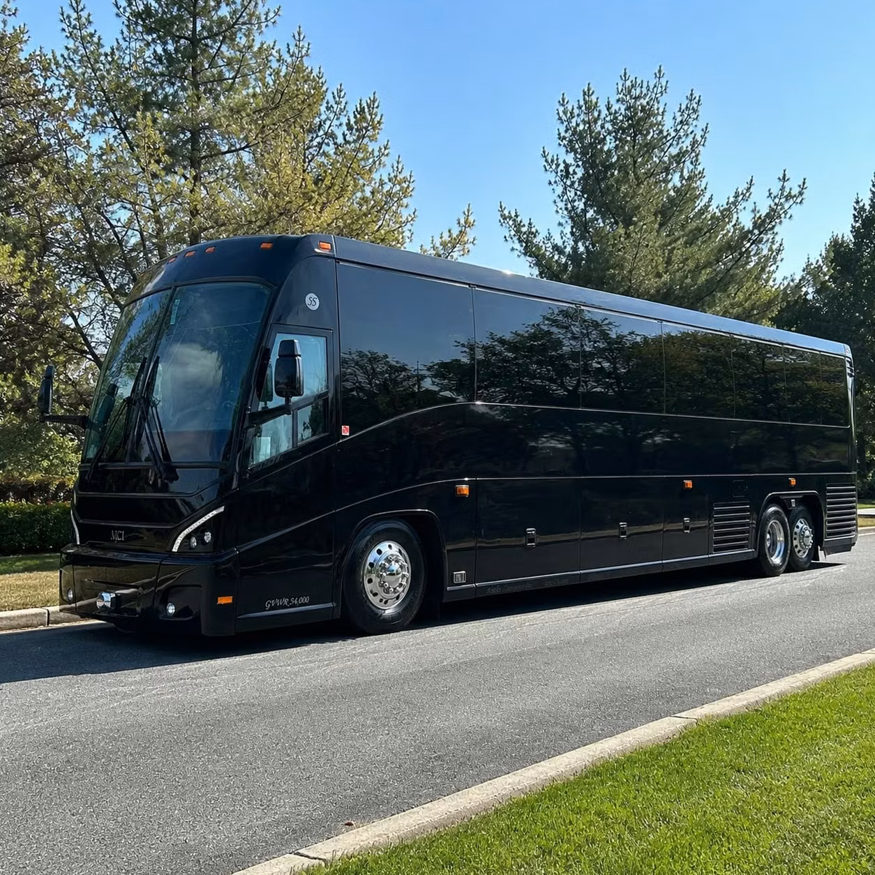 shuttling compton city and county personnel with precision and reliability