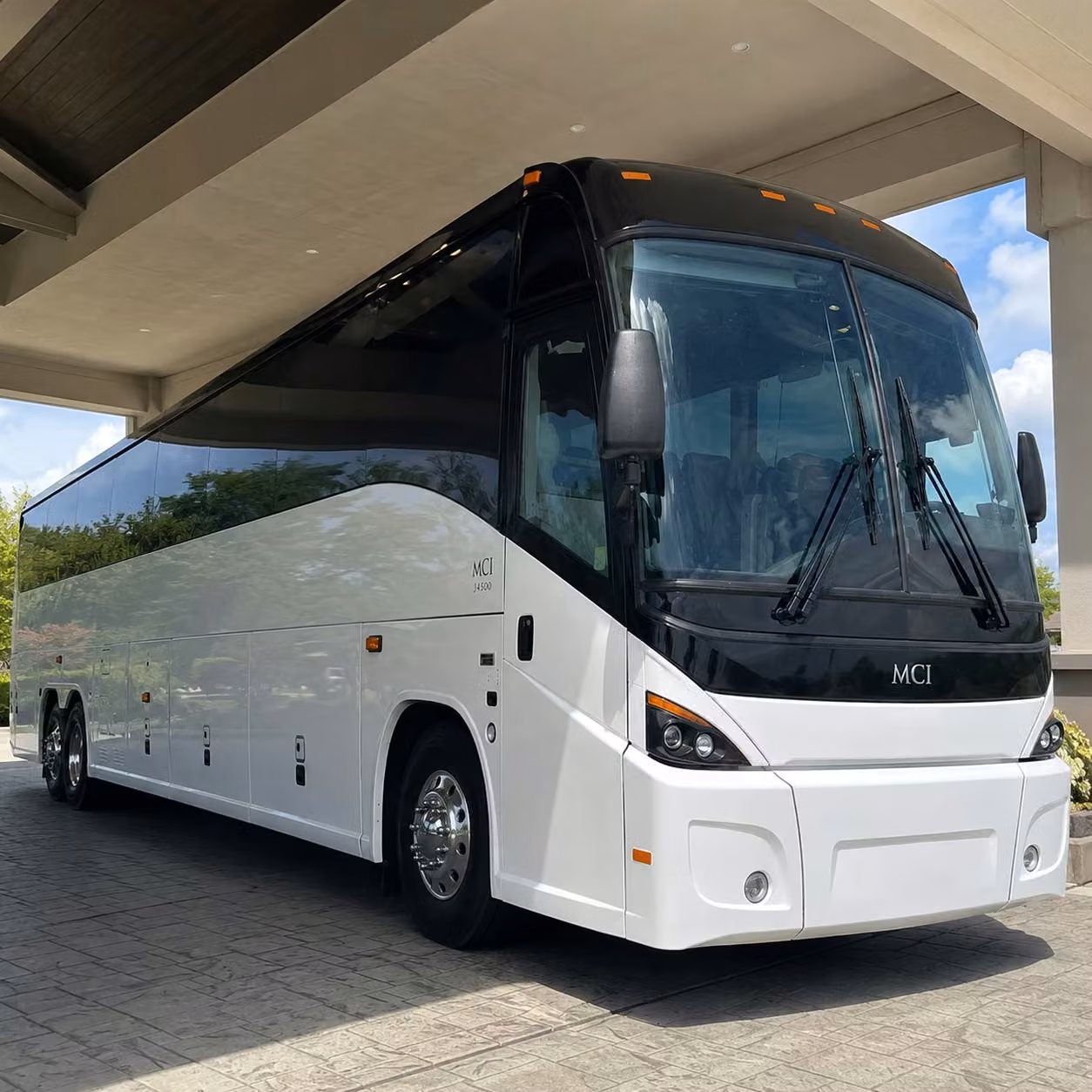 you can count on reliable airport transfers for compton based corporate teams