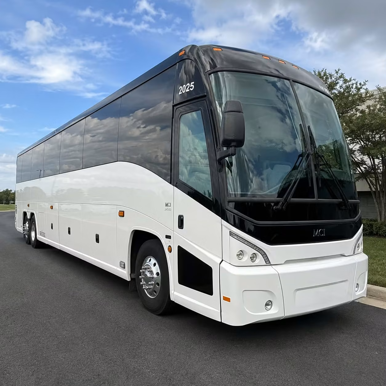 you can find and book concert transportation in compton and any nearby city